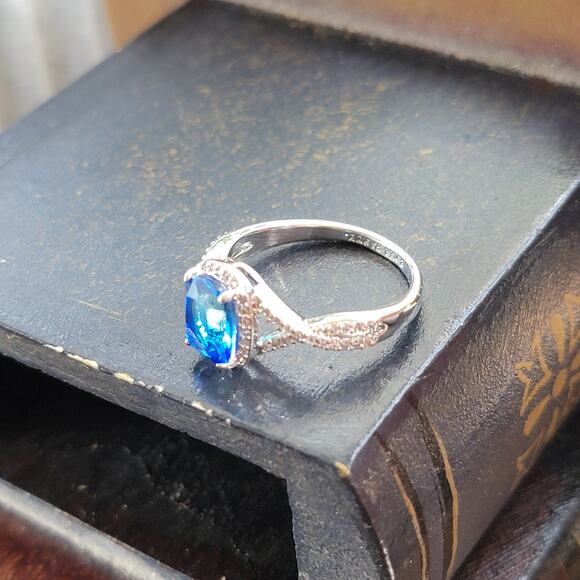 Rhodium Plated Simulated Sapphire Ring - Size 9 - Exquisite Crossover Design - Picture 6 of 12